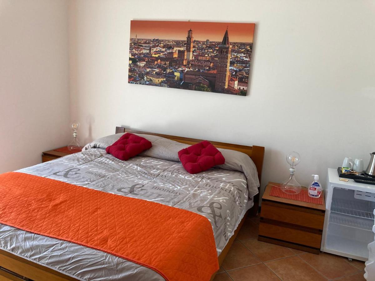 La Terrazza Sul Garda Hotel ภายนอก รูปภาพ