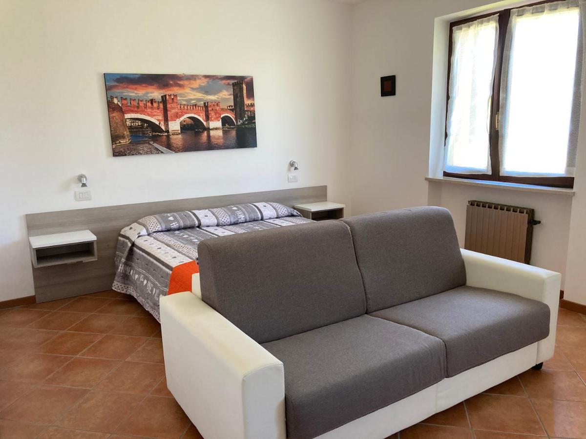 La Terrazza Sul Garda Hotel ภายนอก รูปภาพ