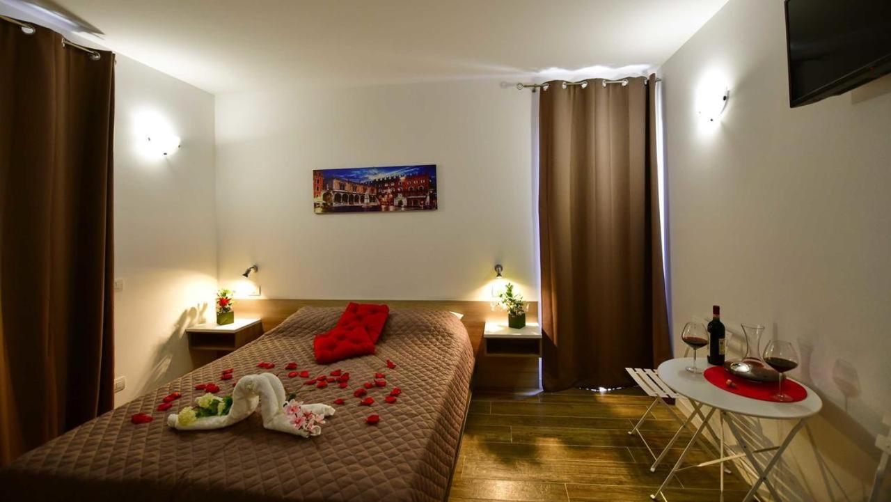 La Terrazza Sul Garda Hotel ภายนอก รูปภาพ